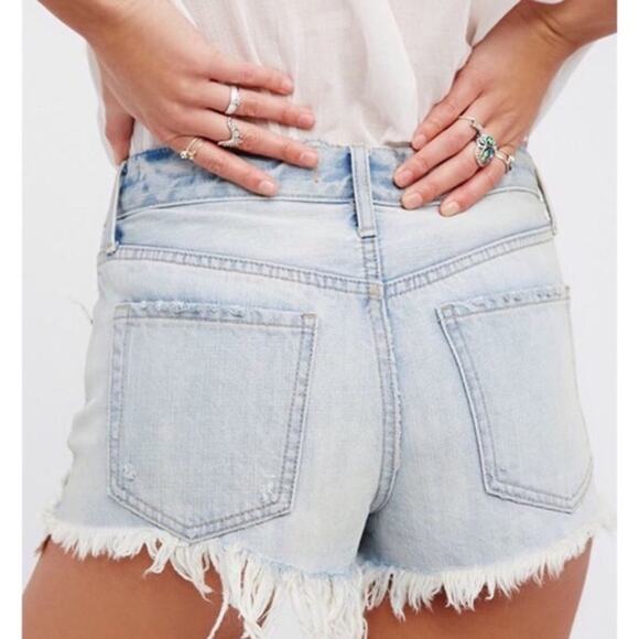 free people | daisy lace frayed shorts - Picture 1 of 16